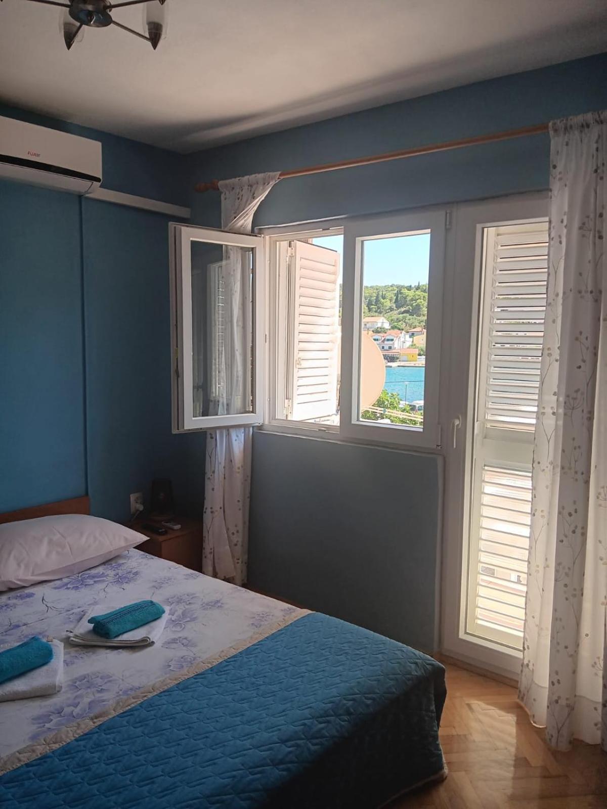 Apartman Tisno Exterior foto